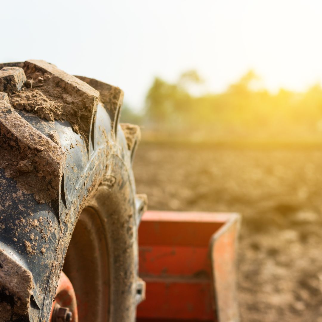 tractor-wheel